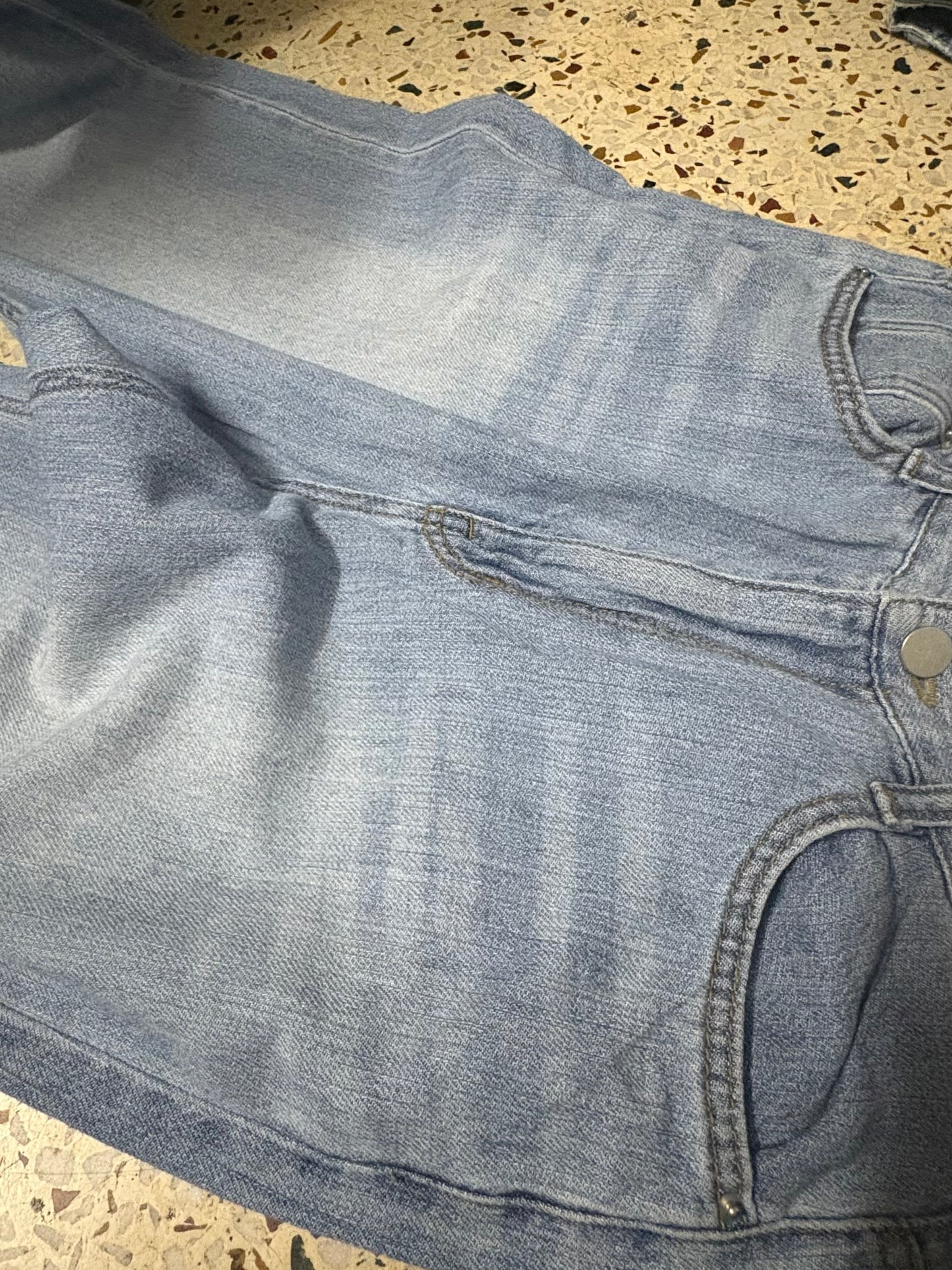 Thrifted Denim (last slide for actual colour)