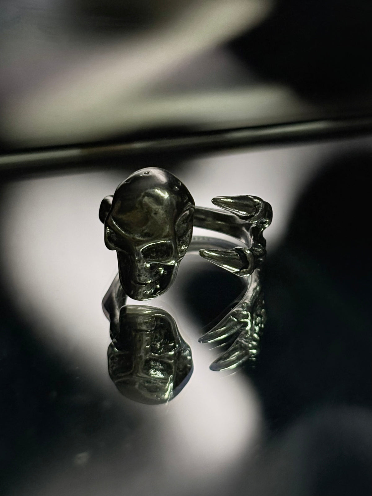 Skull Fang ☠️ (Adjustable)